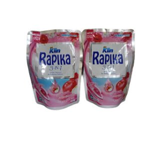 Rapika Pouch Pewangi Pakaian Aroma Sakura & Camelia 400ml